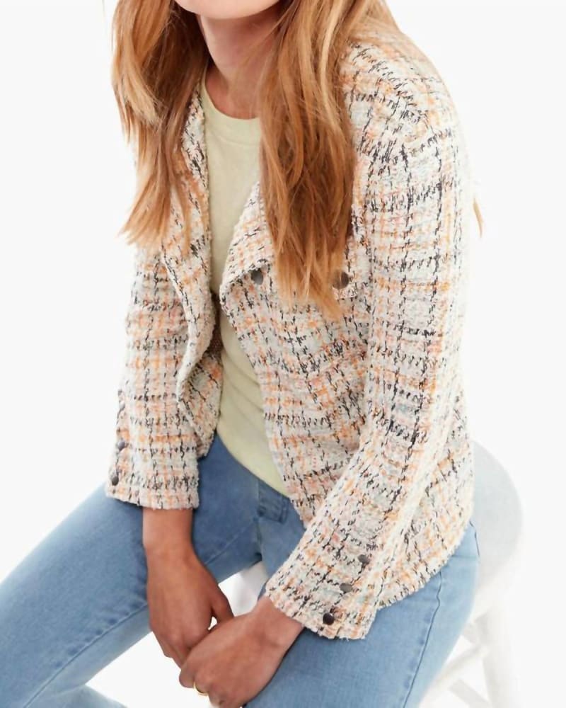 Side of a model wearing a size L Femme Plaid Jacket in Orange Multi in Orange Multi by Nic + Zoe. | dia_product_style_image_id:326191